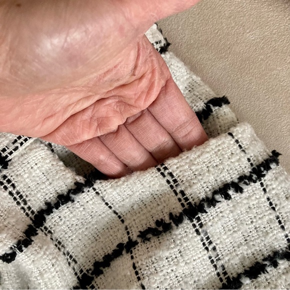 ZARA Tweed Black and White Window Pane High Waist Shorts NWT - Picture 8 of 9